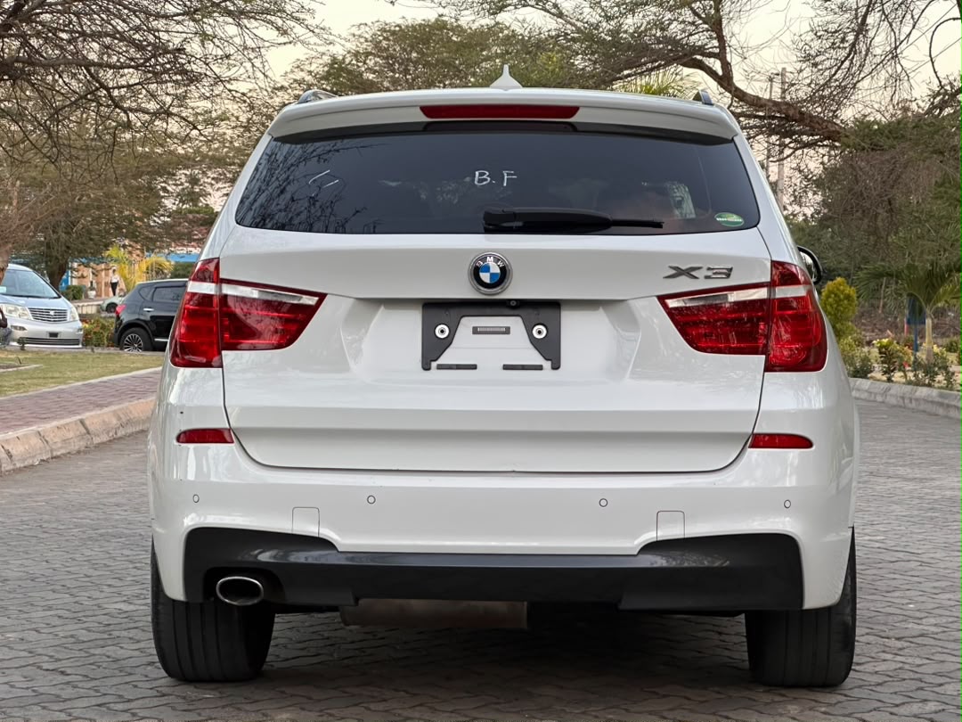 BMW X3 New M sports thumbnail 7